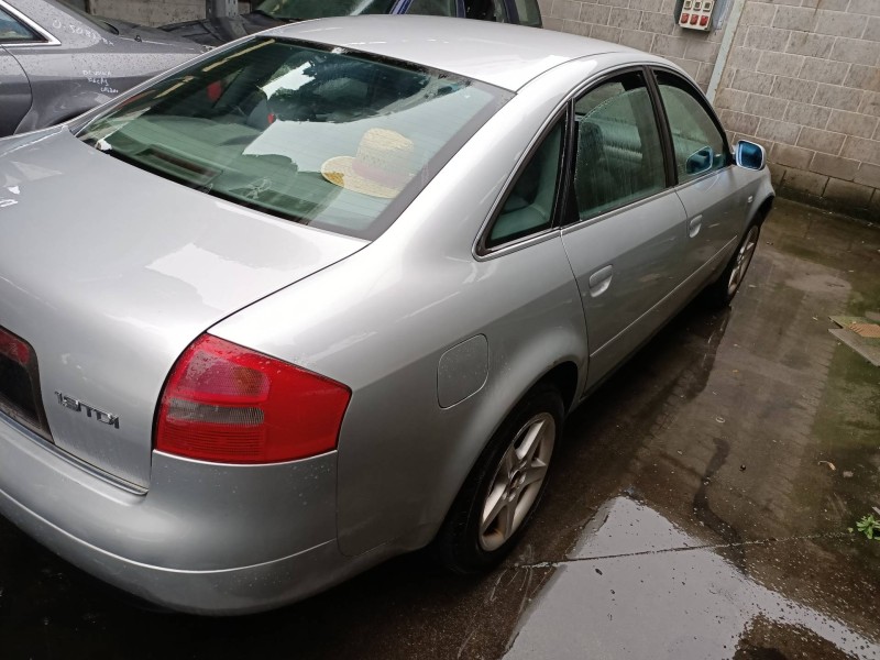 audi a6 berlina (4b2) del año 2003