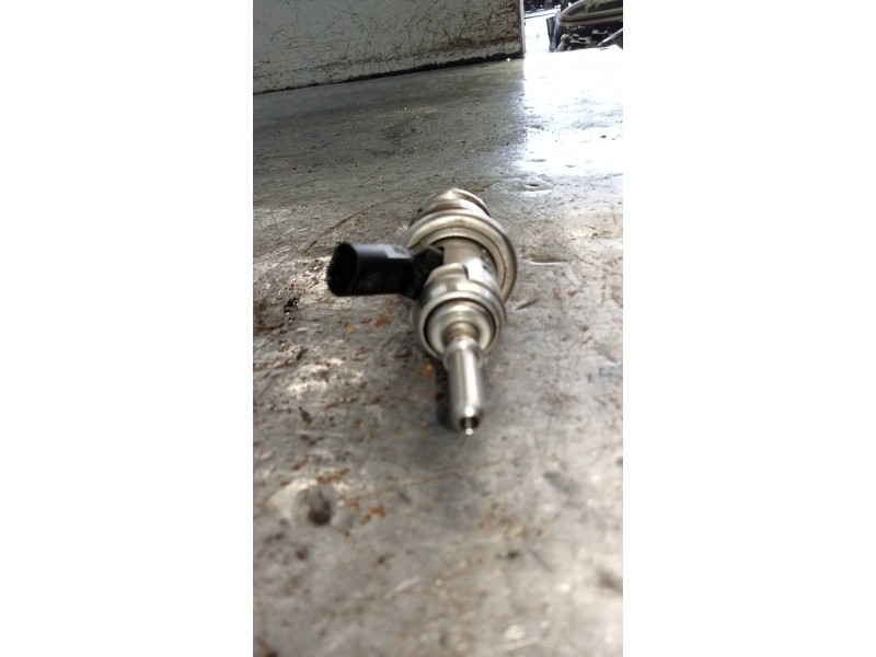 Recambio de inyector para mercedes sprinter iii furgón fwd 211/214 cdi fwd l1 (910.621) referencia OEM IAM A0004900200  ADBLUE