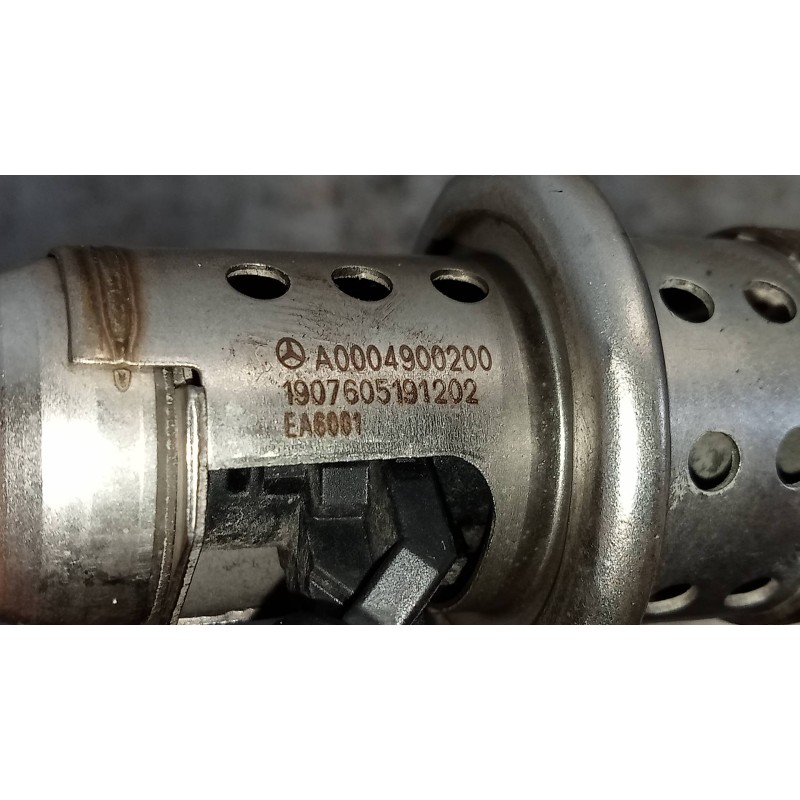 Recambio de inyector para mercedes sprinter iii furgón fwd 211/214 cdi fwd l1 (910.621) referencia OEM IAM A0004900200  ADBLUE