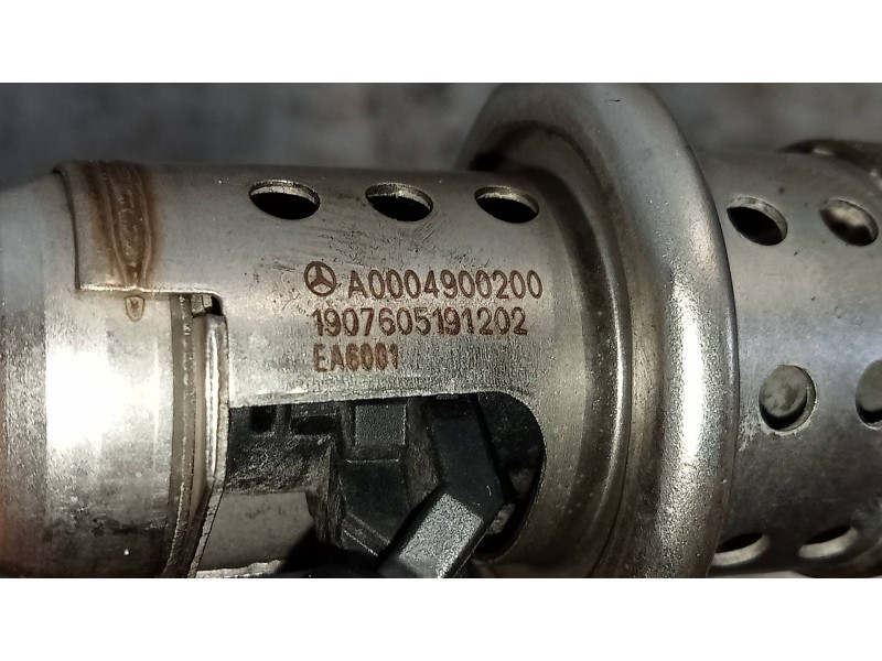 Recambio de inyector para mercedes sprinter iii furgón fwd 211/214 cdi fwd l1 (910.621) referencia OEM IAM A0004900200  ADBLUE