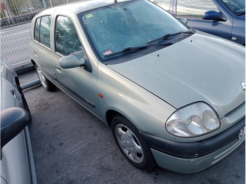 renault clio ii fase i (b/cbo) del año 2000