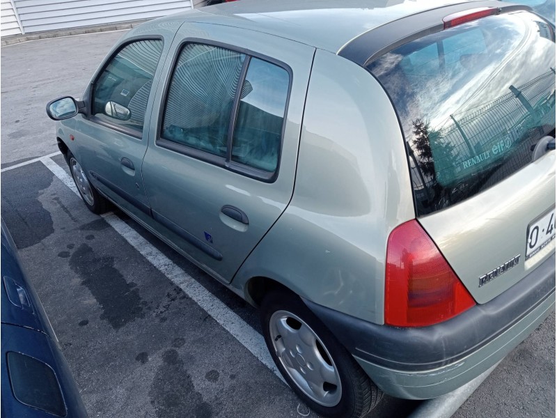 renault clio ii fase i (b/cbo) del año 2000