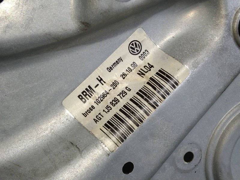Recambio de elevalunas trasero izquierdo para volkswagen bora berlina (1j2) highline referencia OEM IAM 1J5839755A 1J5839729G 