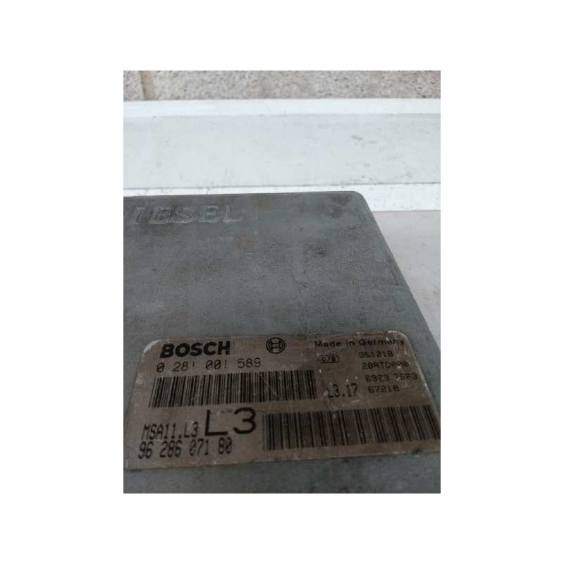 Recambio de centralita motor uce para peugeot 605 2.5 turbodiesel cat referencia OEM IAM 0281001589 9628607180 L3