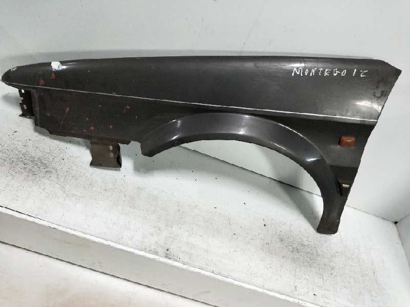 Recambio de aleta delantera izquierda para austin rover montego 2.0 referencia OEM IAM    Recambio de aleta delantera izquierda para austin rover montego 2.0 referencia OEM IAM