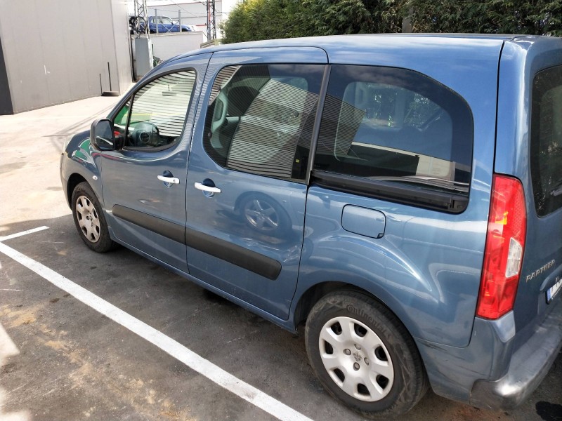 peugeot partner kombi del año 2010