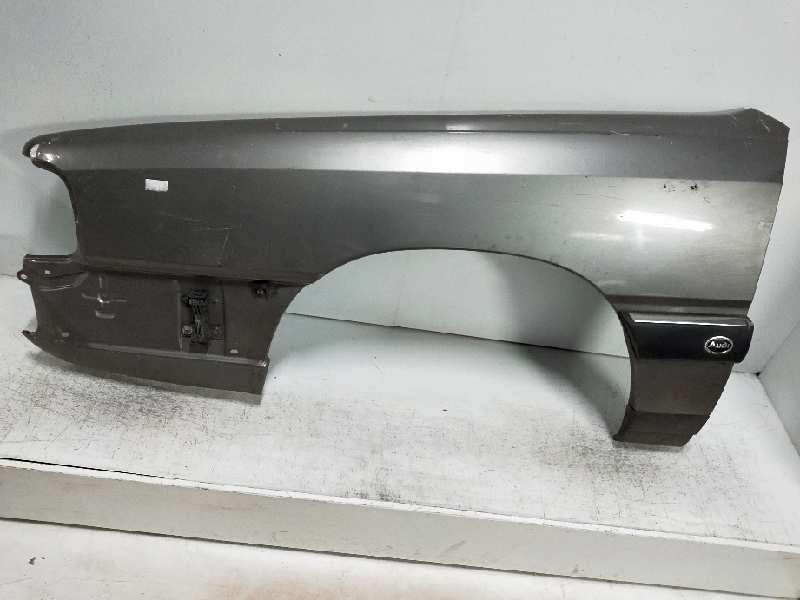 Recambio de aleta delantera izquierda para audi 100 berlina (443) básico referencia OEM IAM   