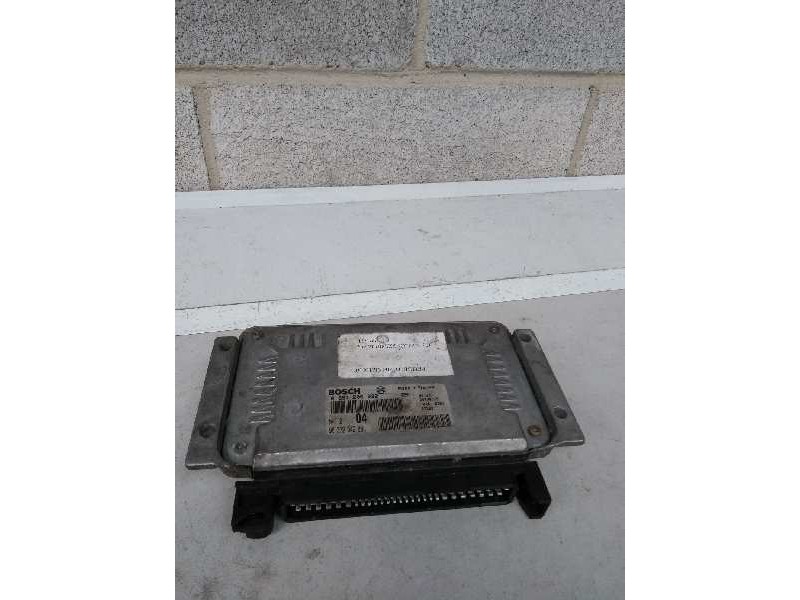 Recambio de centralita motor uce para peugeot 206 berlina referencia OEM IAM 0261206032 9633234280 04