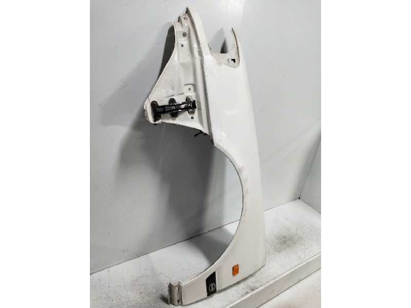 Recambio de aleta delantera izquierda para audi 100 berlina (c4) 2.5 tdi referencia OEM IAM   