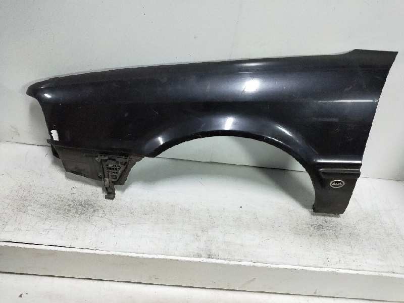 Recambio de aleta delantera izquierda para audi 80 avant 2.0 referencia OEM IAM   92