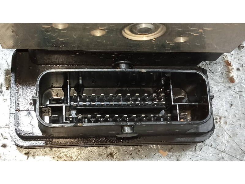 Recambio de abs para hyundai i20 active tecno referencia OEM IAM 58900C8390 C858934650 C858924650 58920C8390 2DJJ301780