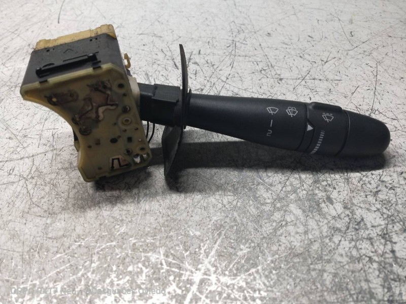 Recambio de mando limpia para renault megane i classic (la0) 1.6e alize referencia OEM IAM 34382001 7700846406 