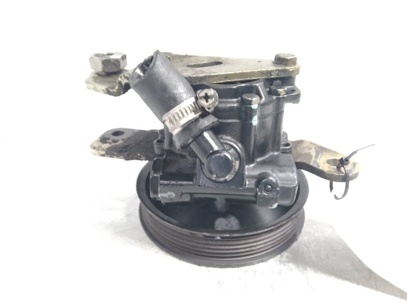 Recambio de bomba direccion para nissan cabstar 01.04  3.0 diesel referencia OEM IAM   