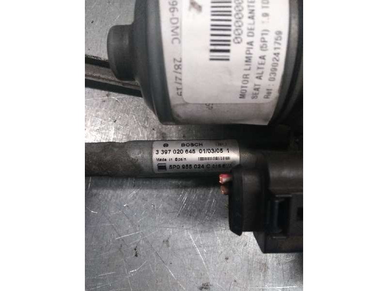 Recambio de motor limpia delantero para seat altea (5p1) 1.9 tdi referencia OEM IAM 0390241759 DERECHO 3397020646 5P0955120A 5P0