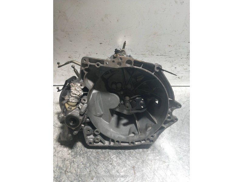 Recambio de caja cambios para citroen xsara berlina 1.4 hdi referencia OEM IAM 20DM54 7688513A 