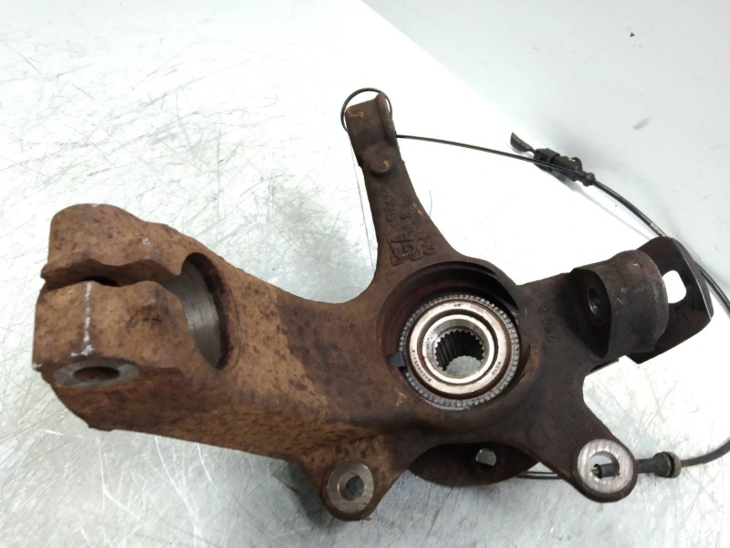 Recambio de mangueta delantera derecha para peugeot 107 básico referencia OEM IAM   