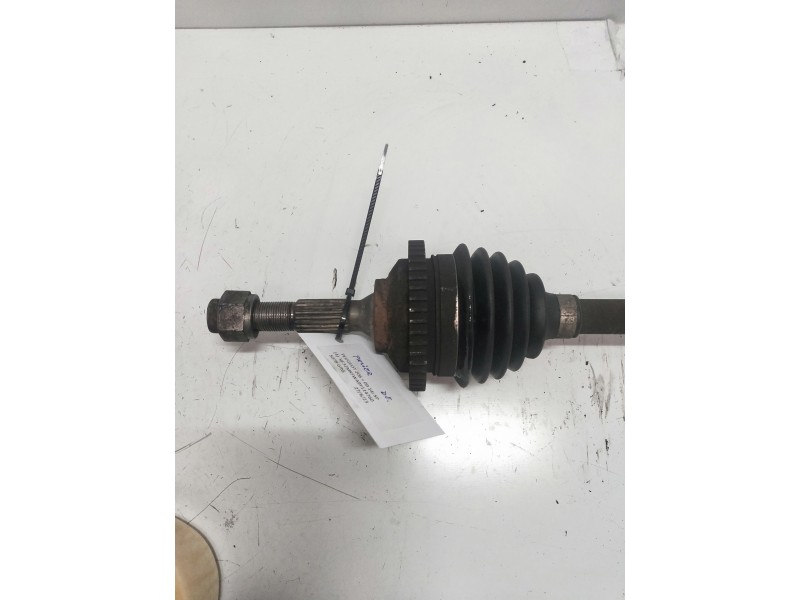 Recambio de transmision delantera derecha para peugeot 206+ básico referencia OEM IAM 9670634780  