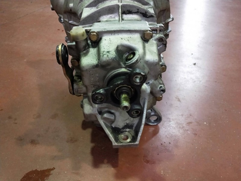 Recambio de caja cambios para mercedes clase c (w201) berlina d 190 (201.122) referencia OEM IAM 2012600101 716213 00630133