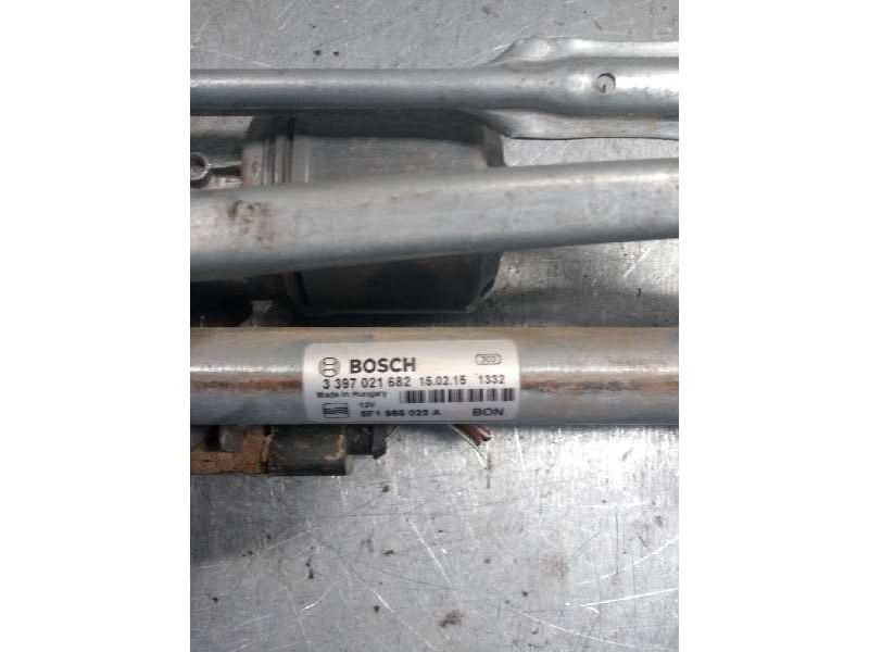 Recambio de motor limpia delantero para seat leon (5f1) style referencia OEM IAM 1397220650 5F1955119 3397021682 5F1955023A