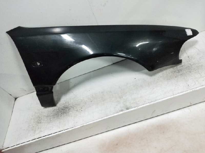 Recambio de aleta delantera derecha para audi a8 (d2) referencia OEM IAM   