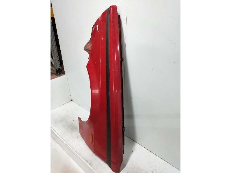 Recambio de aleta delantera izquierda para alfa romeo 75 referencia OEM IAM   