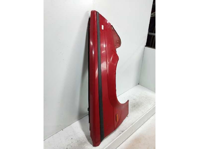 Recambio de aleta delantera derecha para alfa romeo 75 referencia OEM IAM   