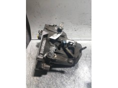 Recambio de caja cambios para peugeot 205 berlina referencia OEM IAM 2CA83  