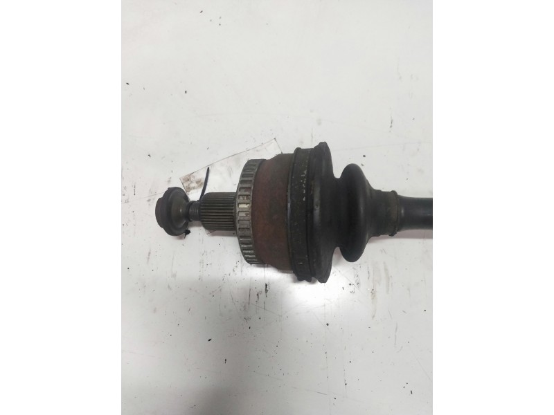 Recambio de transmision trasera derecha para audi a6 avant (4b5) 2.5 tdi quattro referencia OEM IAM 4B0501203B  