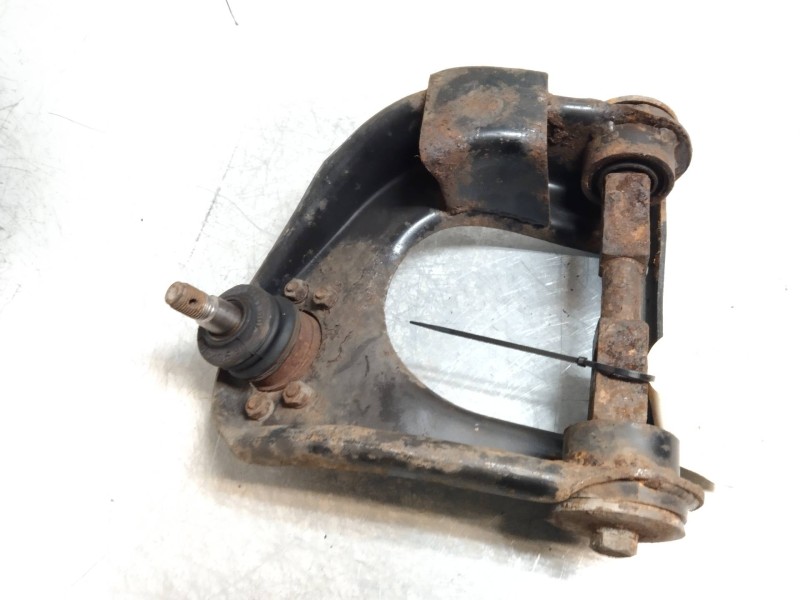 Recambio de brazo suspension superior delantero derecho para tata safari 1.9 td referencia OEM IAM   