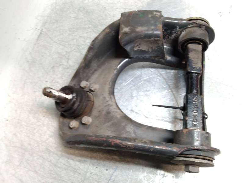 Recambio de brazo suspension superior delantero derecho para tata safari 2.0 td referencia OEM IAM   