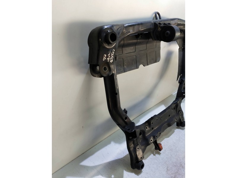 Recambio de puente delantero para kia cee´d 1.4 cat referencia OEM IAM   