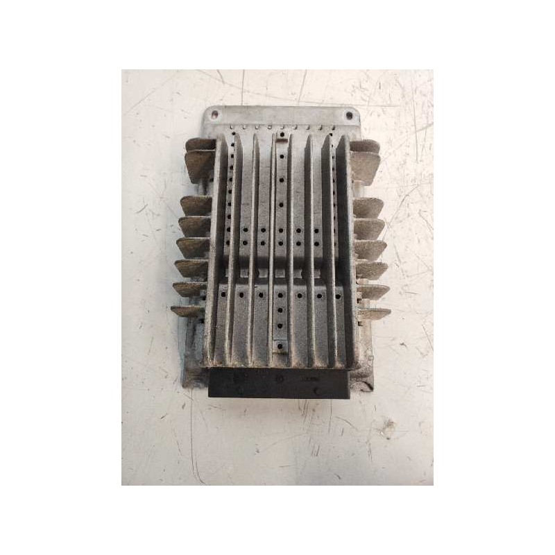 Recambio de sistema audio / radio cd para audi a3 (8p) 2.0 tdi ambiente referencia OEM IAM 8P3035223 449013 8P0057186C