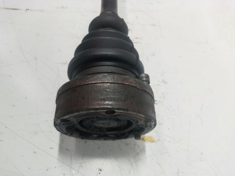 Recambio de transmision trasera izquierda para audi a6 berlina (4b2) 2.5 v6 24v tdi referencia OEM IAM 4B0501203 L3 