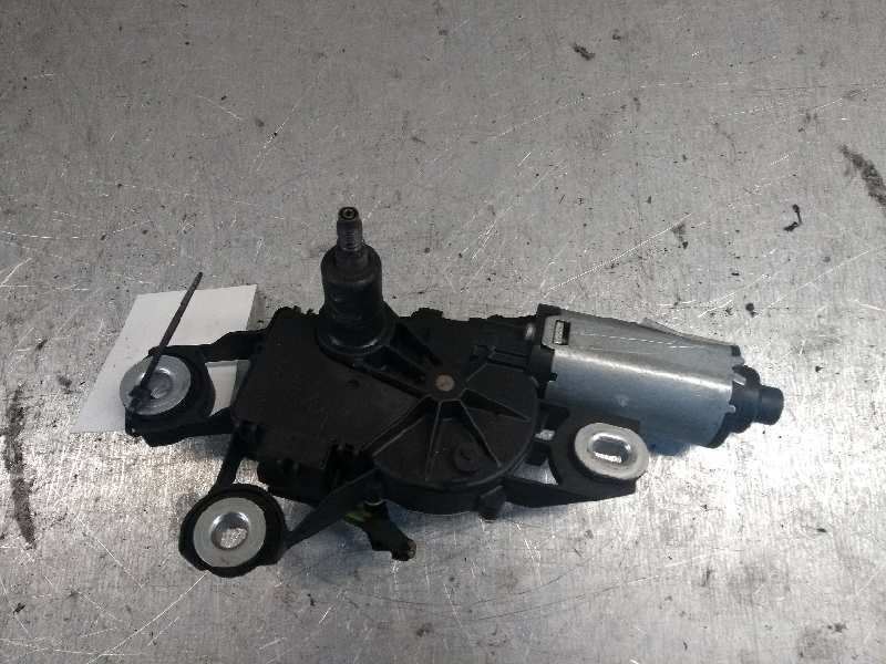 Recambio de motor limpia trasero para seat leon (1p1) 2.0 tdi referencia OEM IAM   