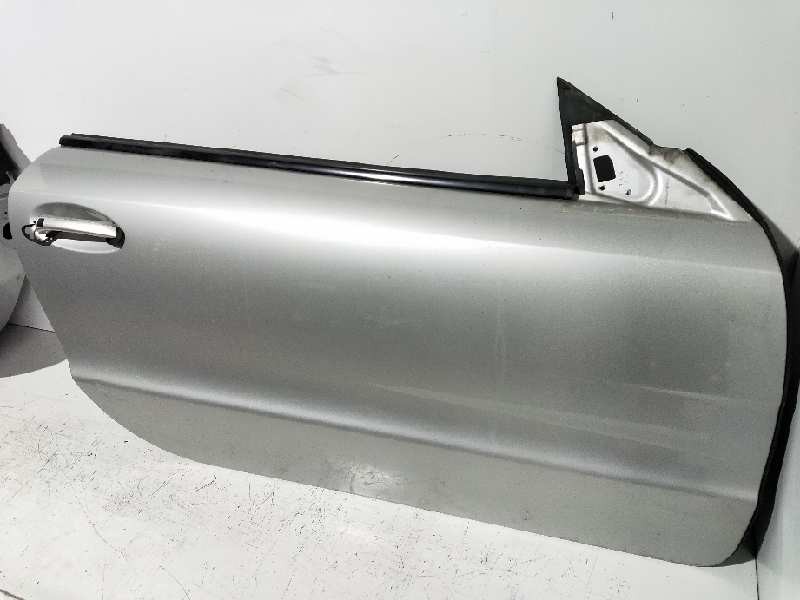 Recambio de puerta delantera derecha para mercedes clase sl (w230) roadster 500 (230.475) referencia OEM IAM 2307200605  