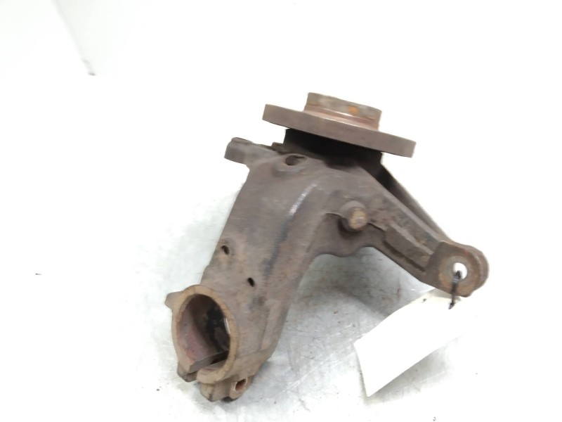 Recambio de mangueta delantera derecha para peugeot 206 berlina referencia OEM IAM   