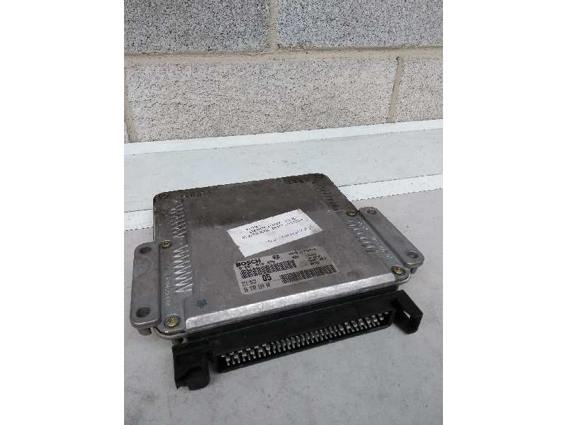 Recambio de centralita motor uce para peugeot 206 berlina xt referencia OEM IAM 0281010250 9637089980 EDC15C2 05