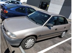opel astra f berlina del año 1997