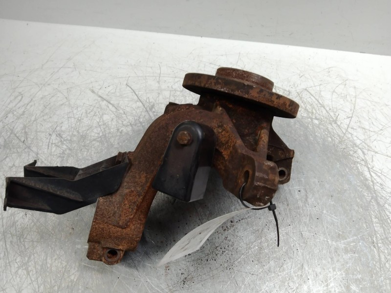 Recambio de mangueta delantera derecha para peugeot 206+ básico referencia OEM IAM   