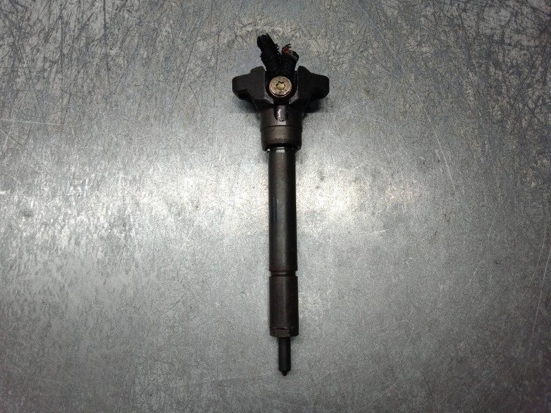 Recambio de inyector para bmw serie 3 berlina (e46) 320d referencia OEM IAM 0432191528  