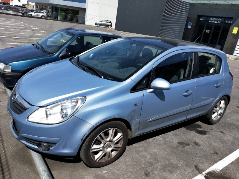 opel corsa d del año 2006