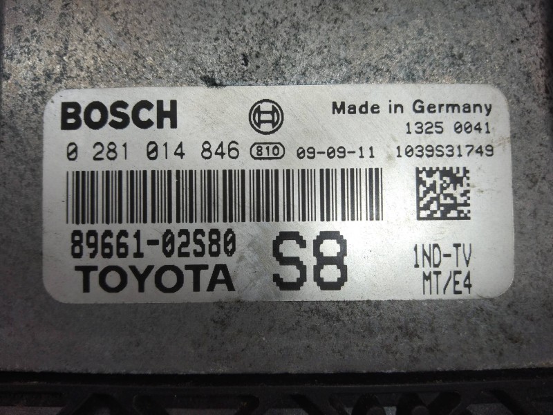 Recambio de centralita motor uce para toyota auris básico referencia OEM IAM 0281014846 8966102S80 S8