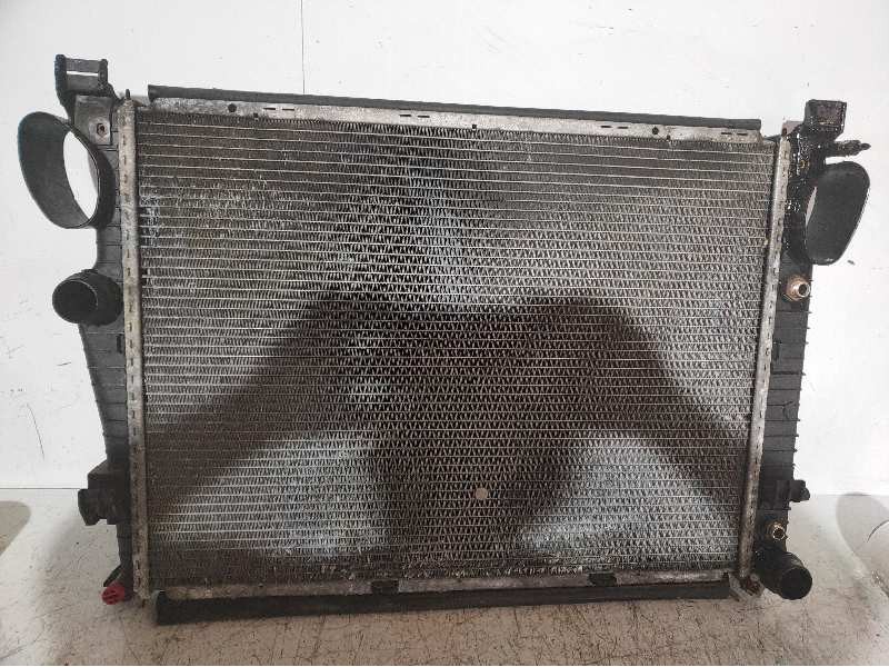 Recambio de radiador agua para mercedes clase sl (w230) roadster 500 (230.475) referencia OEM IAM 2305000303 82335 