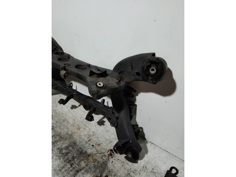 Recambio de puente trasero para lancia thema gold referencia OEM IAM   