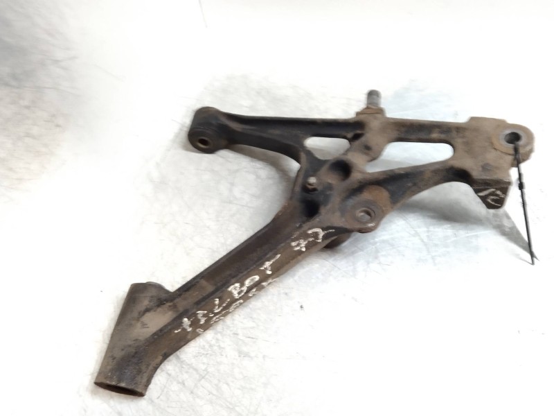 Recambio de brazo suspension inferior delantero izquierdo para talbot 150 sx referencia OEM IAM   