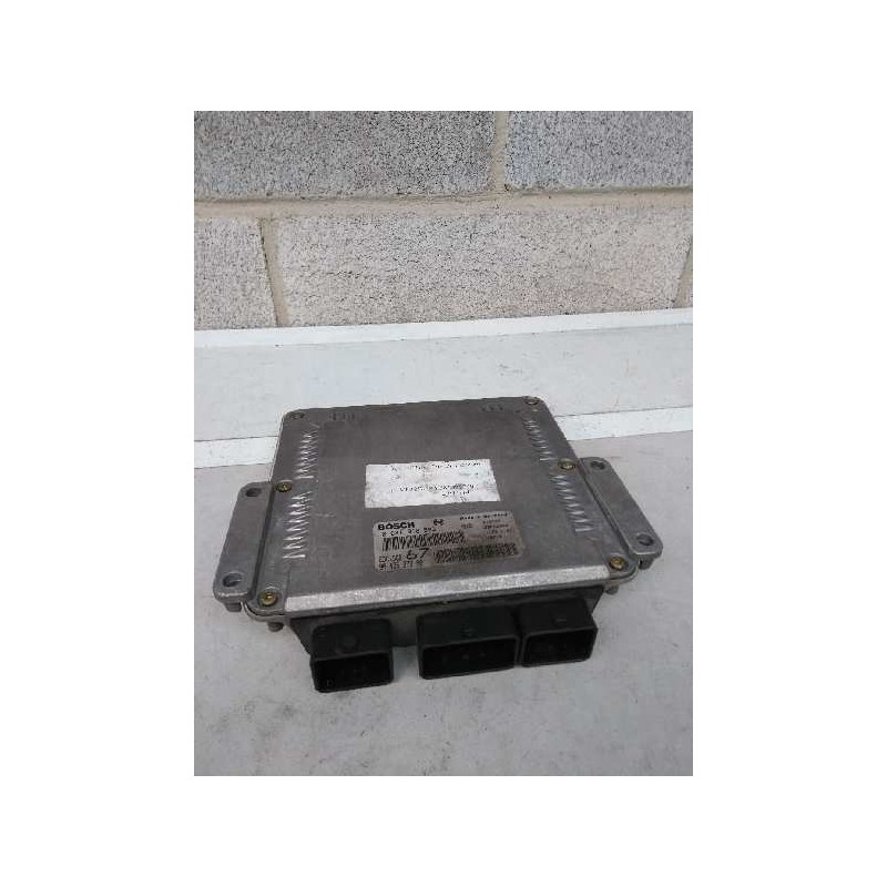 Recambio de centralita motor uce para peugeot 406 berlina (s1/s2) 2.0 hdi cat referencia OEM IAM 0281010593 9643527380 EDC15C2 6