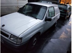 opel corsa a del año 1990