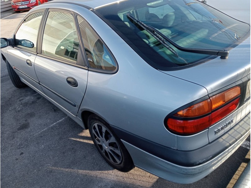 renault laguna (b56) del año 1998 renault laguna (b56) del año 1998