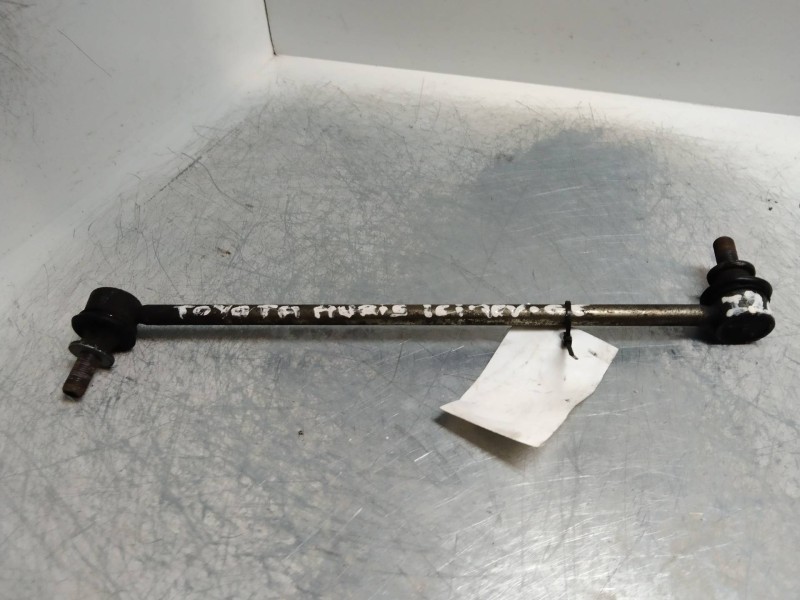 Recambio de brazo suspension superior delantero izquierdo para toyota auris 1.6 16v cat referencia OEM IAM   