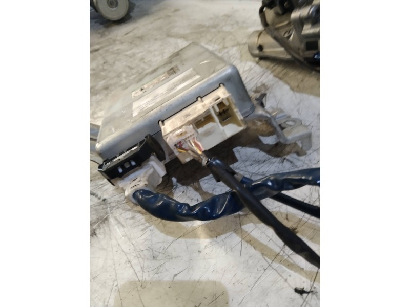 Recambio de columna direccion para toyota auris básico referencia OEM IAM 6900001818 45200-02282 